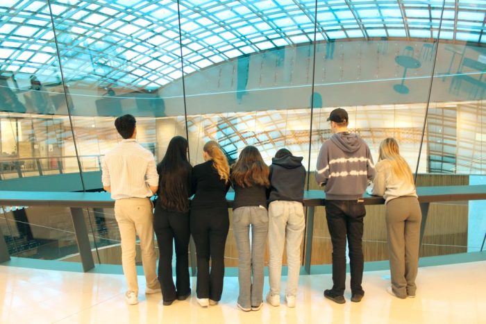 Gruppenfoto der Klasse 3ET von der Berufsschule Mollardgasse Gruppenfoto der Klasse 3ET von der Berufsschule Mollardgasse