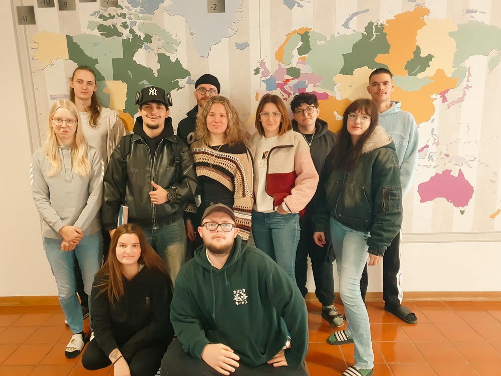 Gruppenfoto der Lehrlinge der Klasse 3MBTa von der Fachberufsschule Völklermarkt