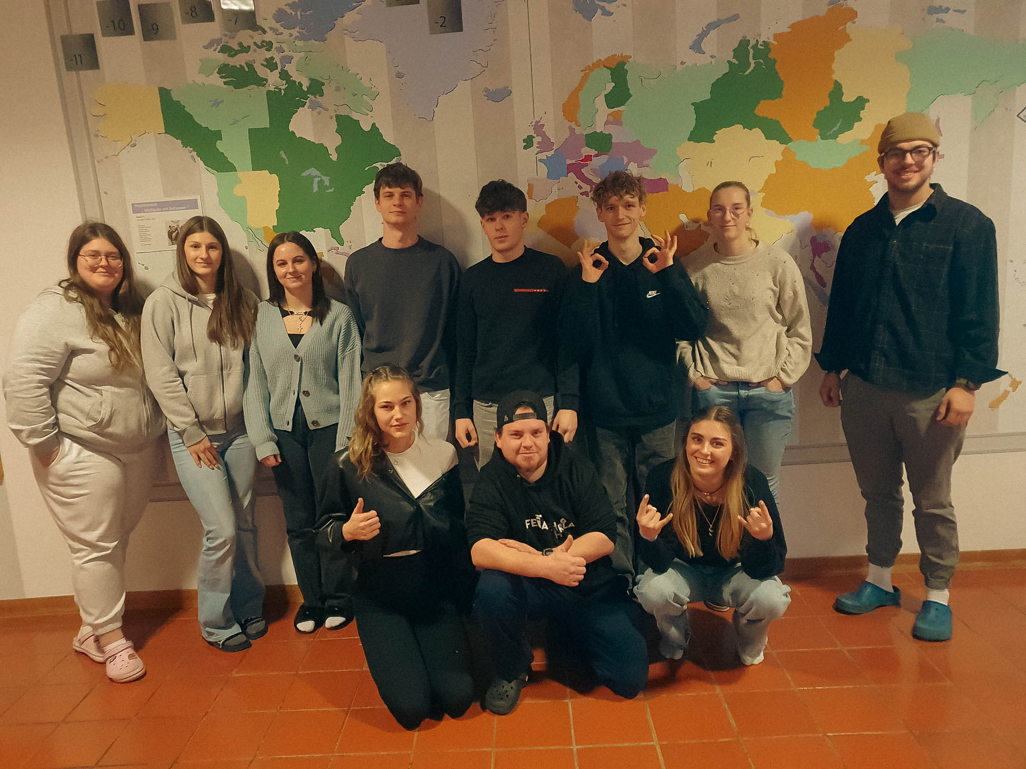 Gruppenfoto der Lehrlinge der Fachberufsschule Völklermarkt Gruppenfoto der Lehrlinge der Fachberufsschule Völklermarkt