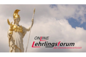 Ausschnitt der Pallas Athene und Logo des Online Lehrlingsforums vor Wolken